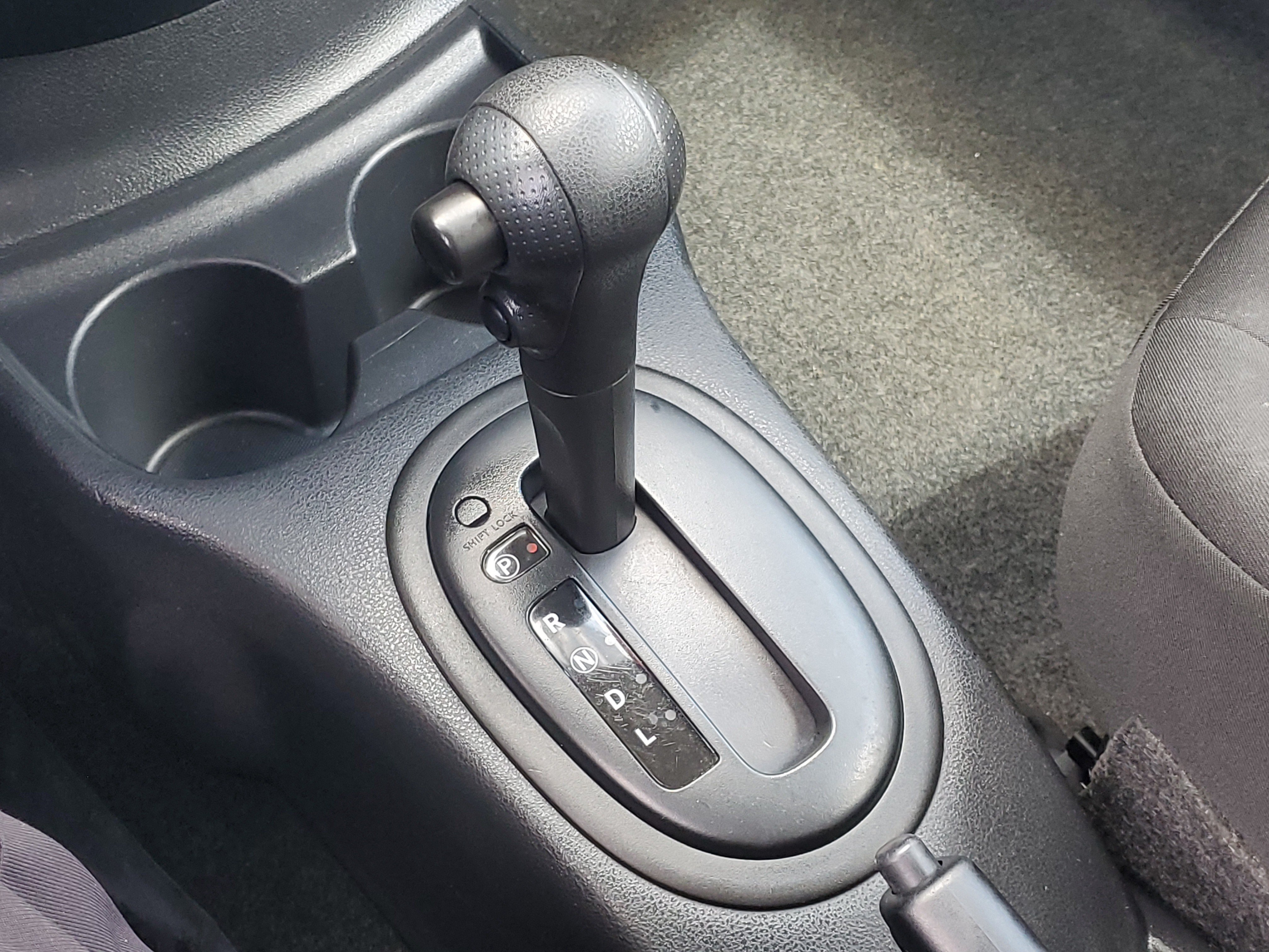 Used 2016 Nissan Versa S Plus FWD image 28