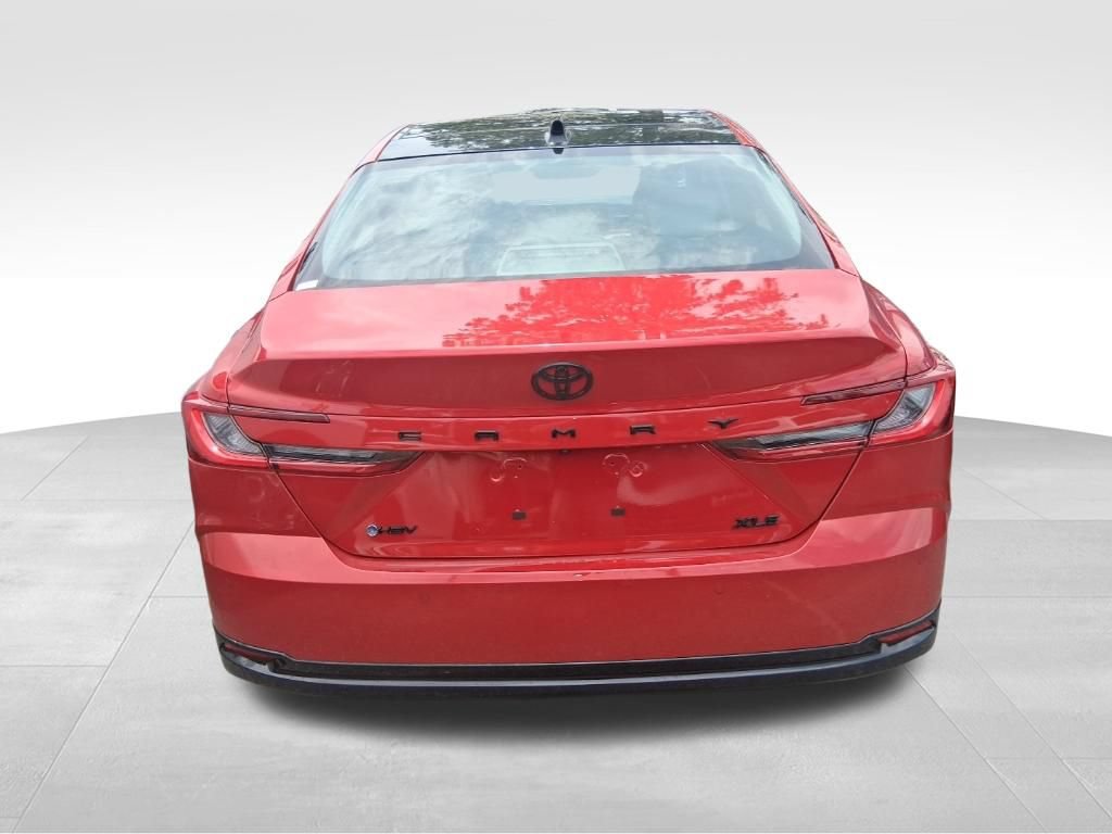 Used 2025 Toyota Camry XLE w/ Premium Plus Package FWD image 5