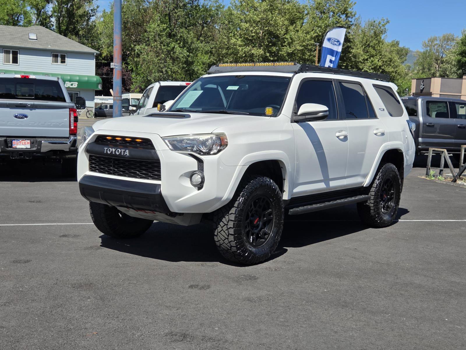 Used 2019 Toyota 4Runner TRD Off-Road Premium AWD/4WD image 1