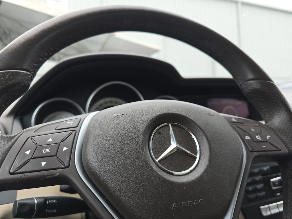 Used 2013 Mercedes-Benz C 300 C 300 image 21