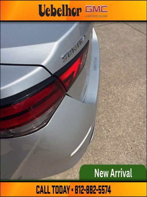 Used 2021 Nissan Sentra SV w/ Trunk Package image 10