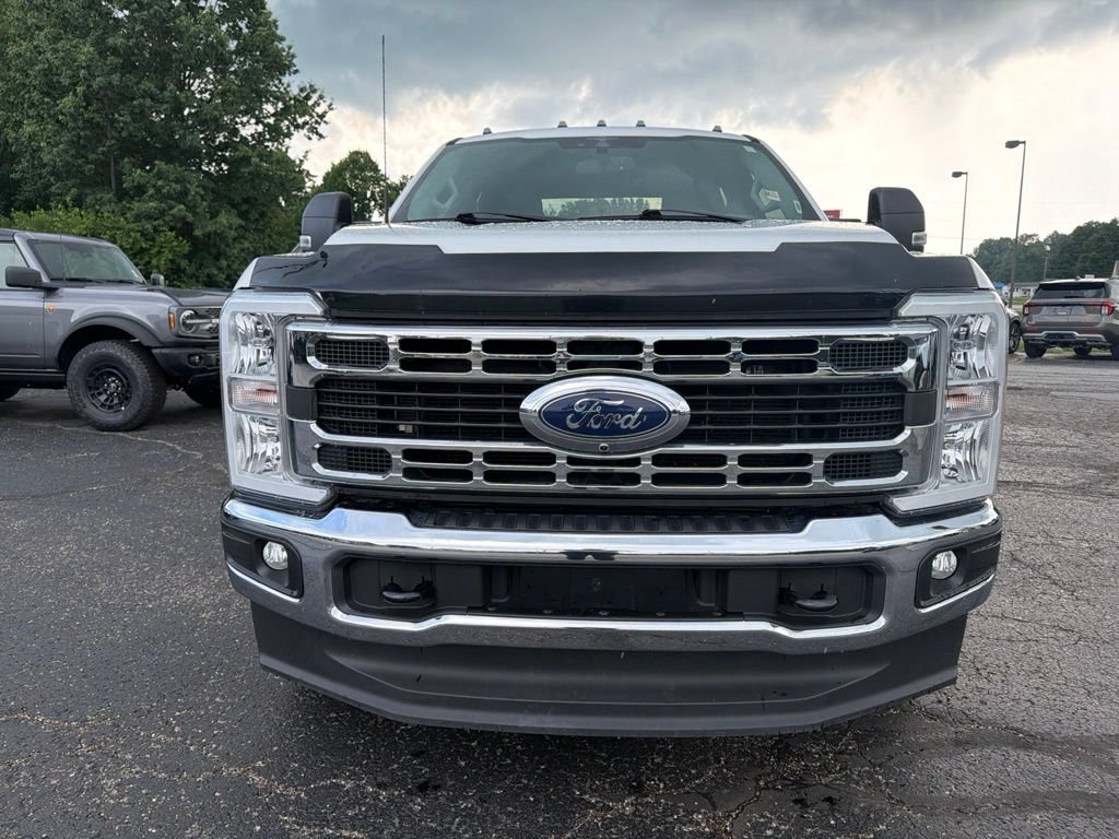 Used 2023 Ford F350 XLT w/ 360-Degree Camera Package AWD/4WD image 10