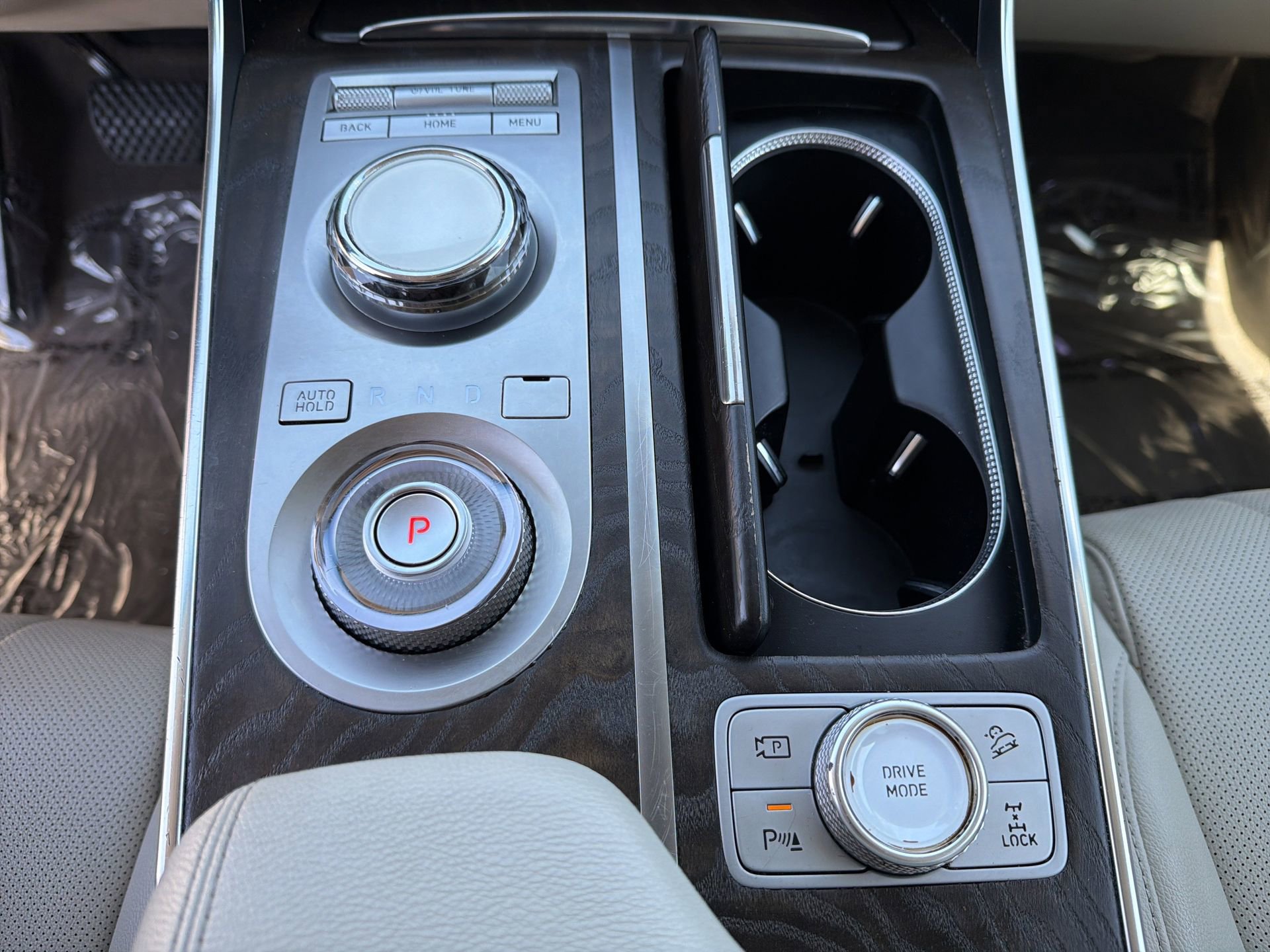 Used 2024 Genesis GV80 2.5T AWD/4WD image 13