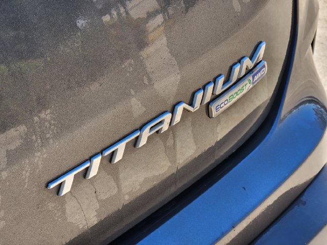 Used 2019 Ford Edge Titanium w/ Cargo Accessory Package AWD/4WD image 12