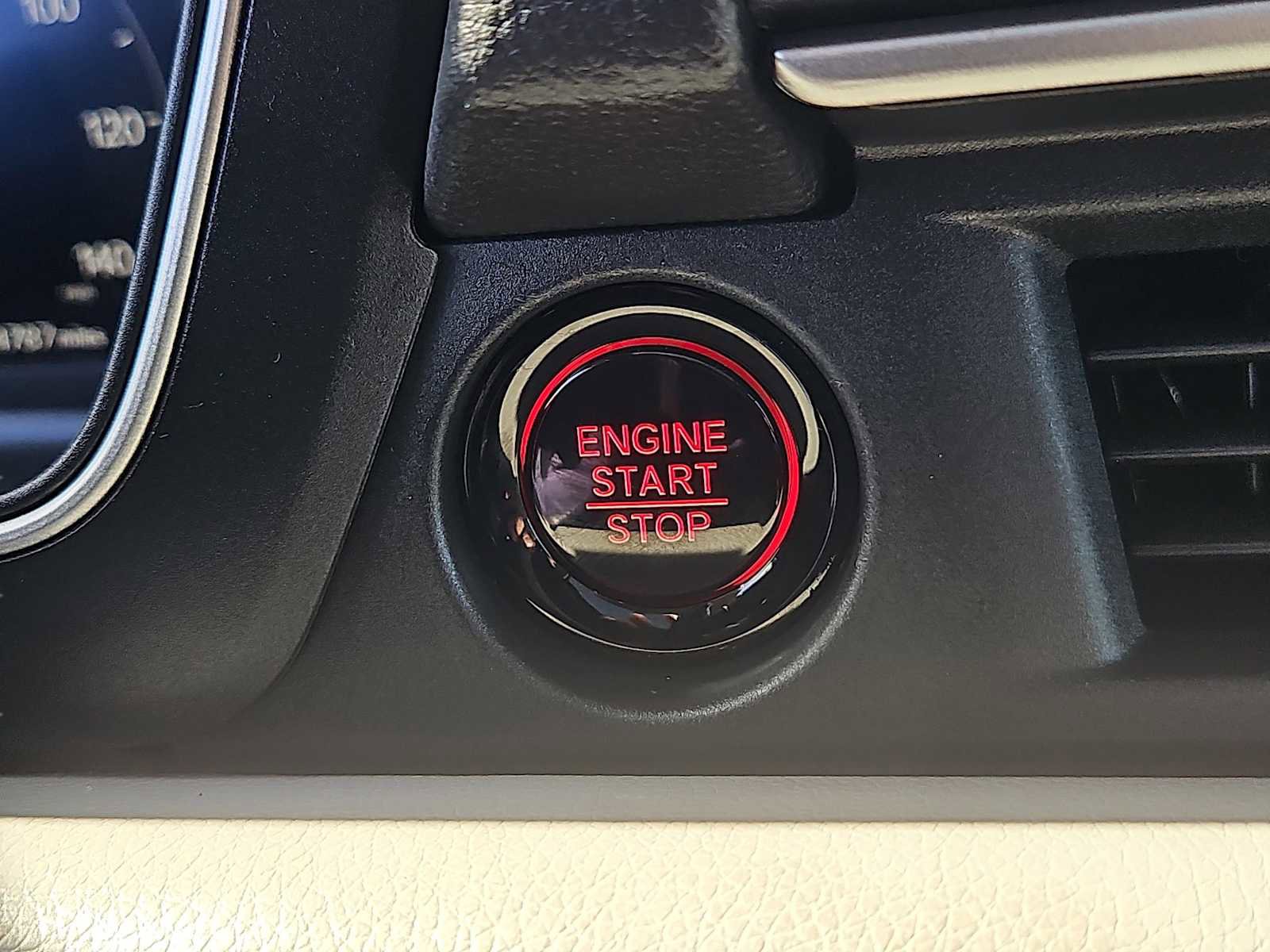 Certified 2023 Honda Pilot Elite image 25