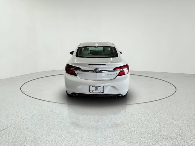 Used 2017 Buick Regal Premium w/ Driver Confidence Package #1 FWD image 4