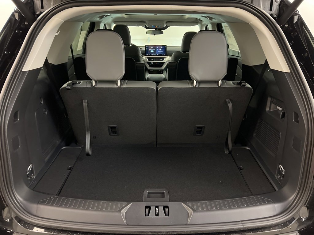 New 2025 Ford Explorer Active w/ Active Comfort Package image 34