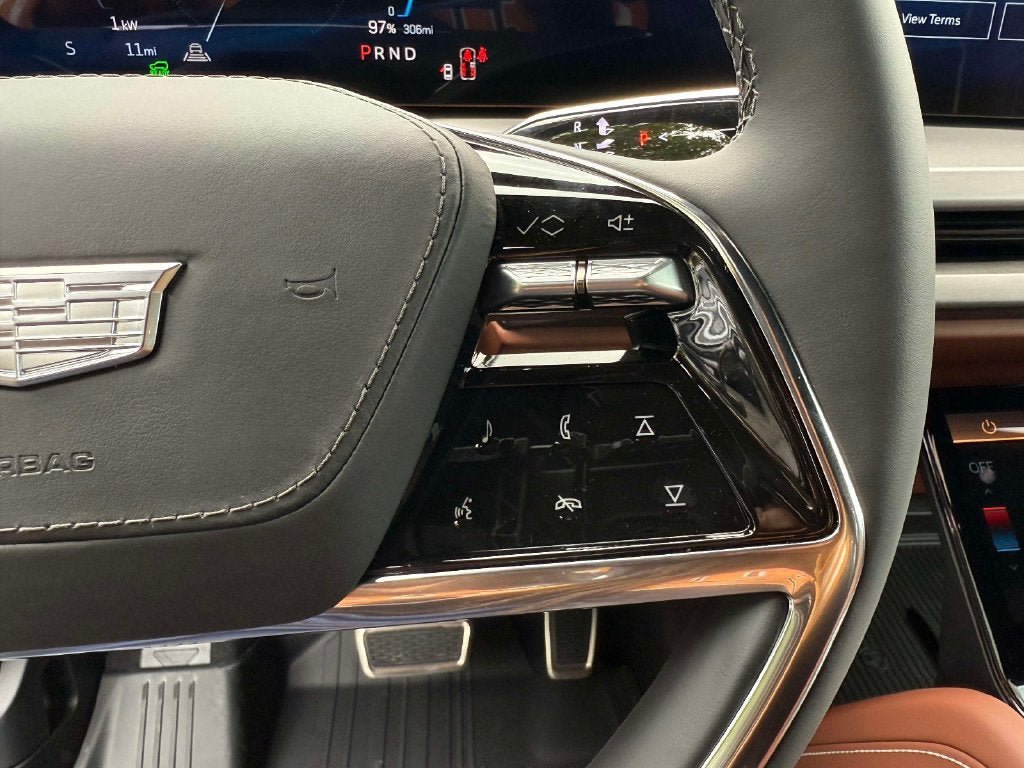 New 2027 Cadillac Vistiq Sport w/ LPO, Floor Liner Package AWD/4WD image 20