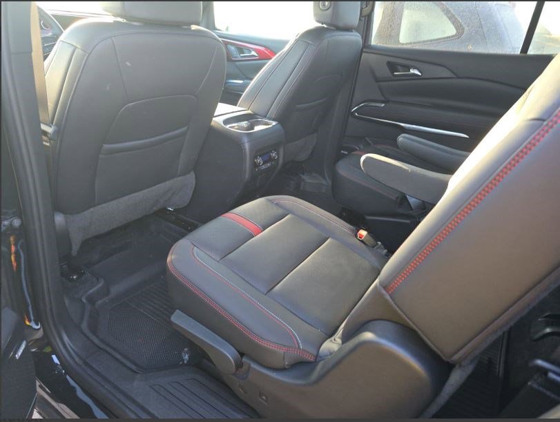 Used 2024 Chevrolet Traverse RS w/ LPO, Floor Liner Package image 12