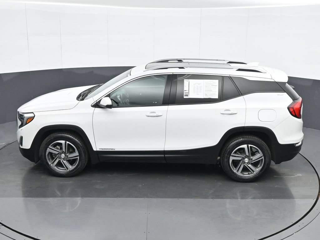 Used 2021 GMC Terrain SLT w/ Infotainment Package II AWD/4WD image 18