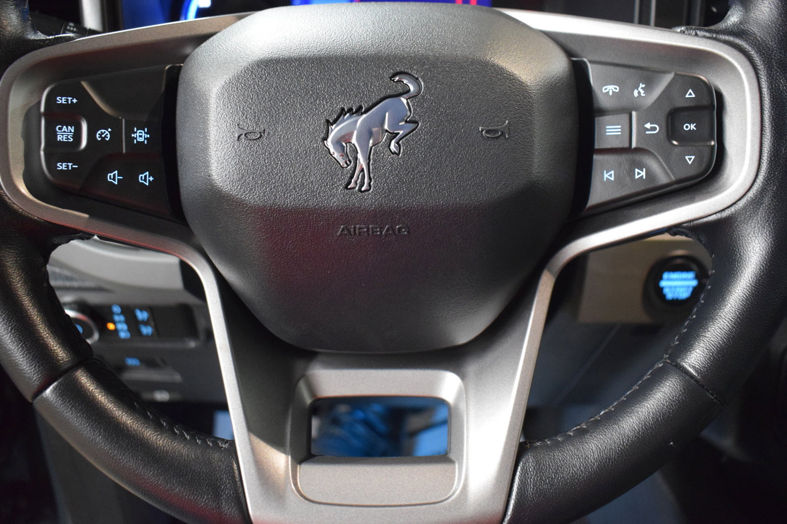 Used 2021 Ford Bronco Big Bend image 14