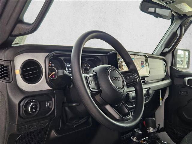 New 2026 Jeep Gladiator Sport AWD/4WD image 3