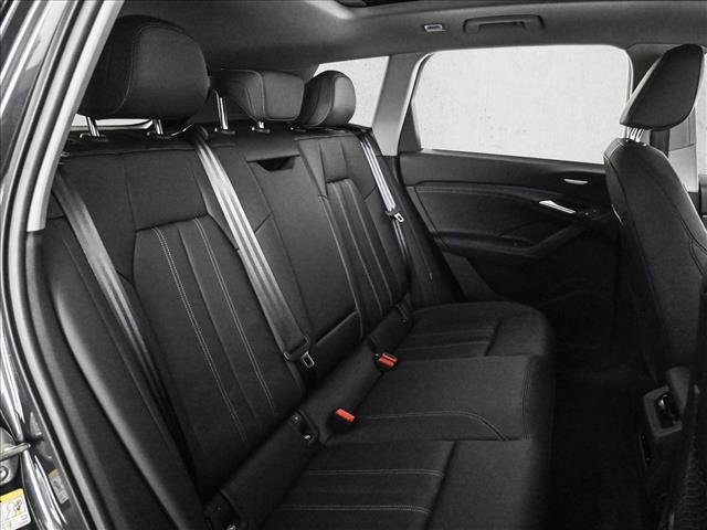 Certified 2025 Audi Q6 e-tron Premium Plus w/ Premium Plus image 21