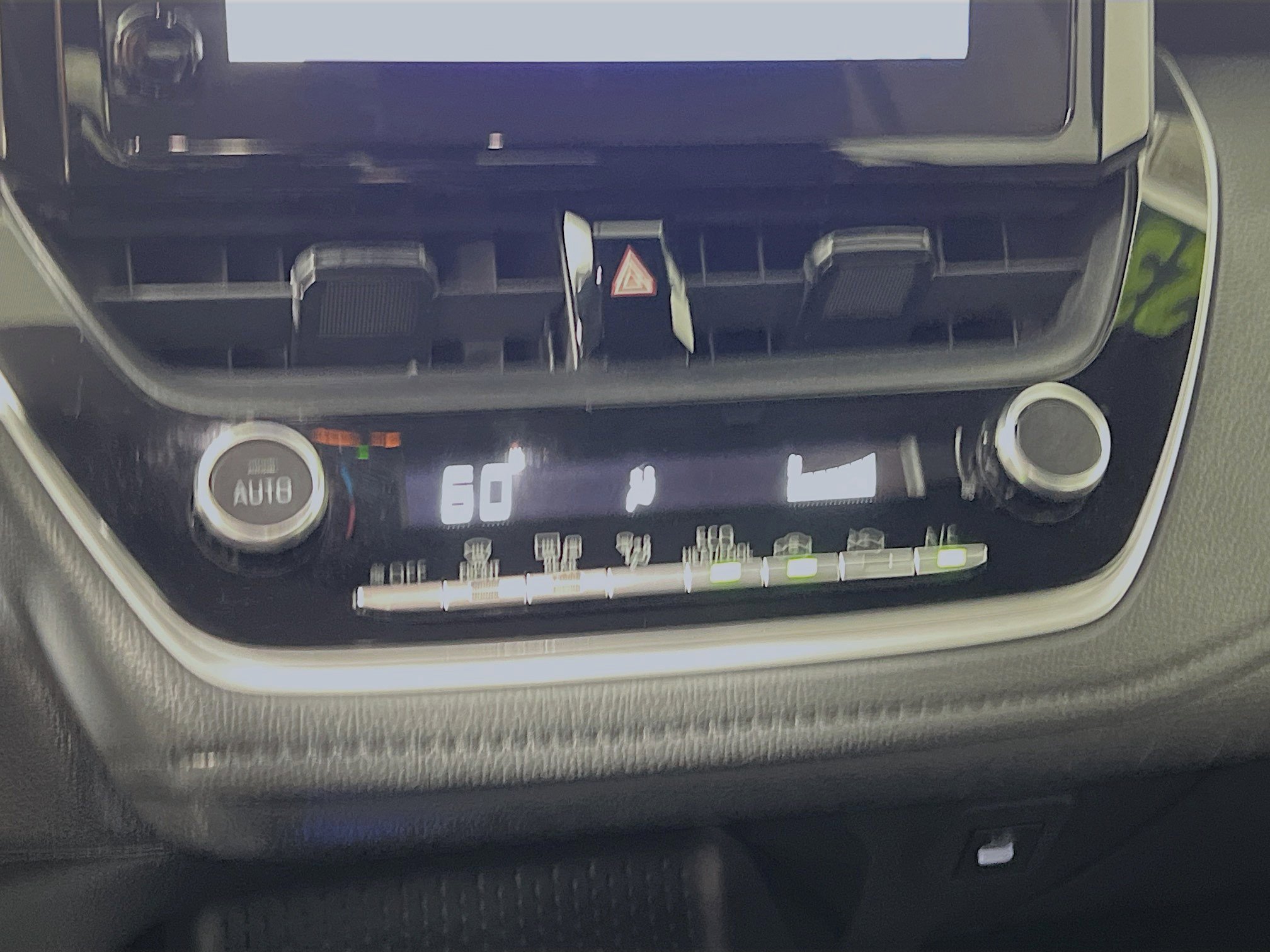 Used 2023 Toyota Corolla SE image 26