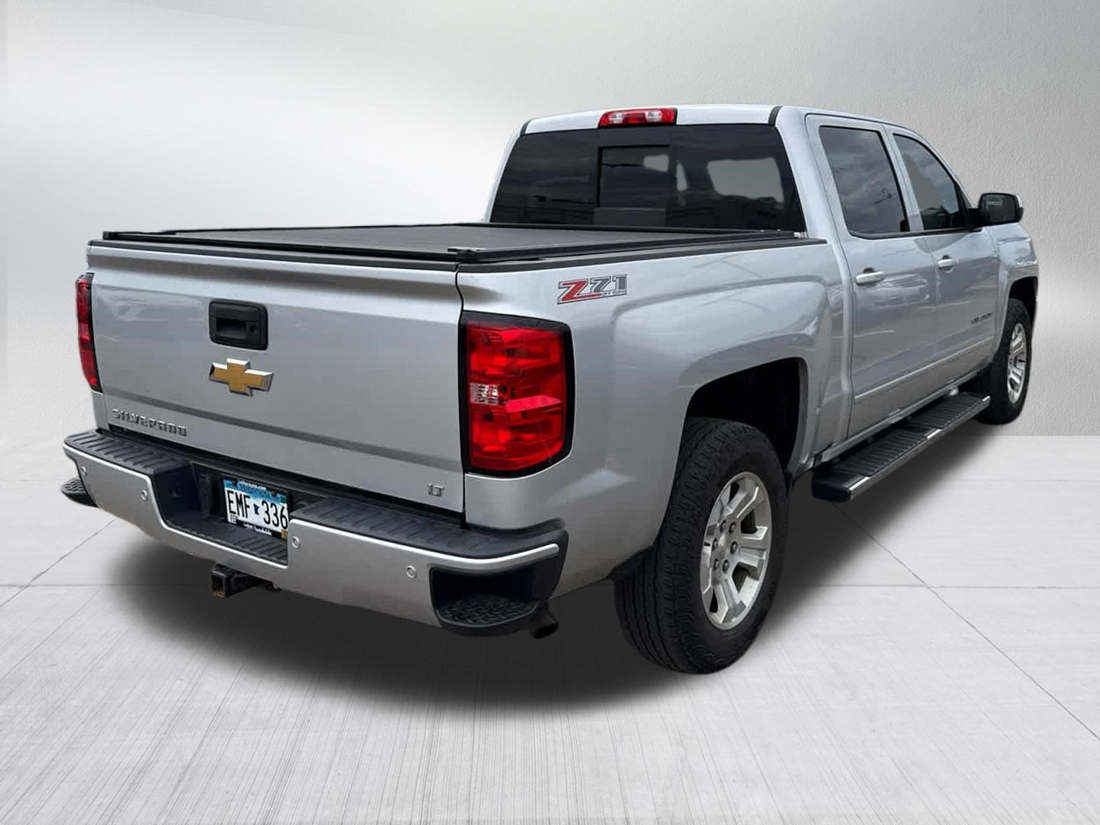 Used 2017 Chevrolet Silverado 1500 LT w/ All Star Edition AWD/4WD image 7