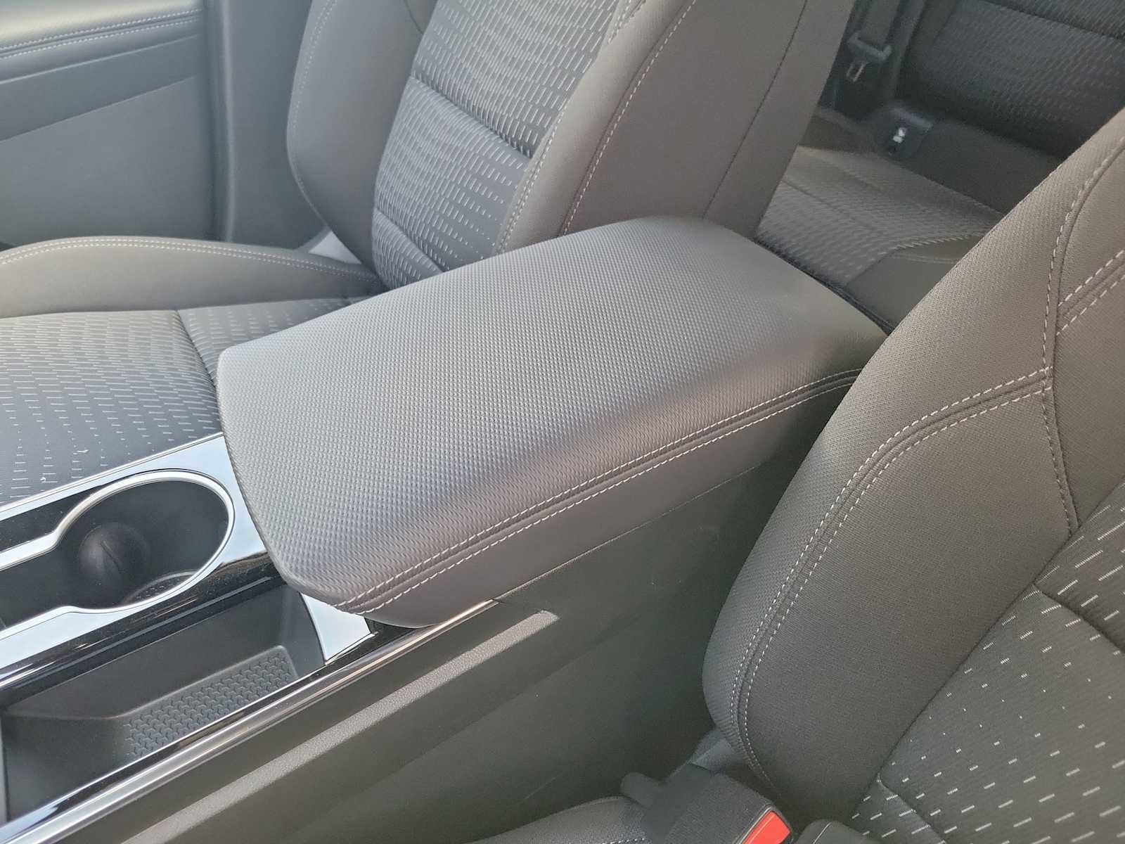 New 2026 Chevrolet Equinox LT w/ LPO, Floor Liner Package FWD image 20