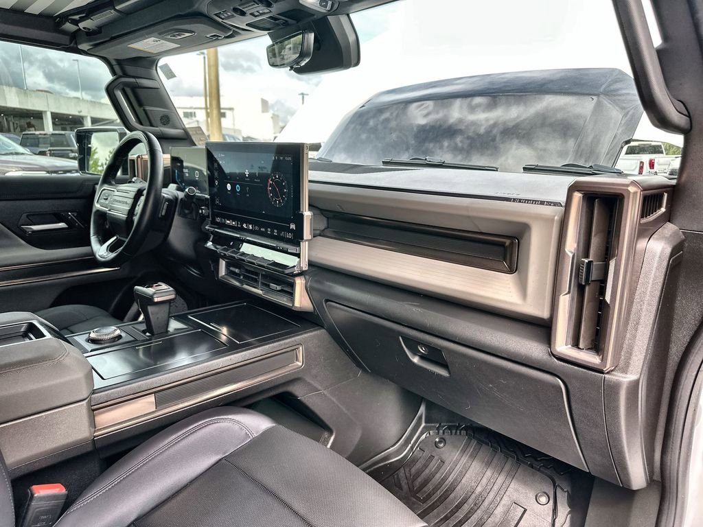 Used 2025 GMC Hummer EV 3X AWD/4WD image 29