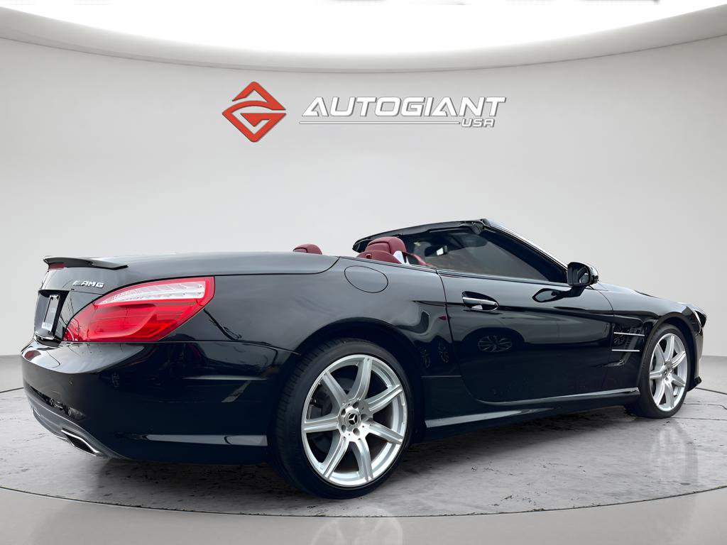 Used 2014 Mercedes-Benz SL 550 w/ Driver Assistance Package image 8