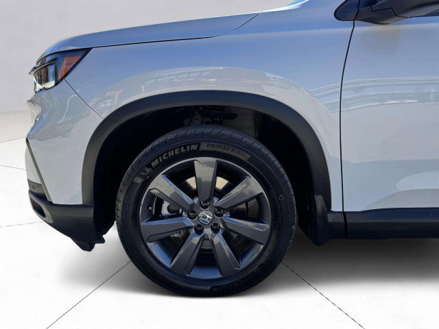 Used 2023 Honda Pilot Sport image 64