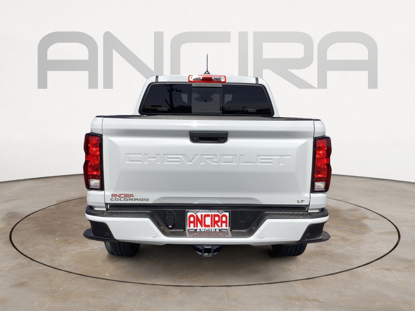 Used 2024 Chevrolet Colorado LT w/ LT Convenience Package II image 13