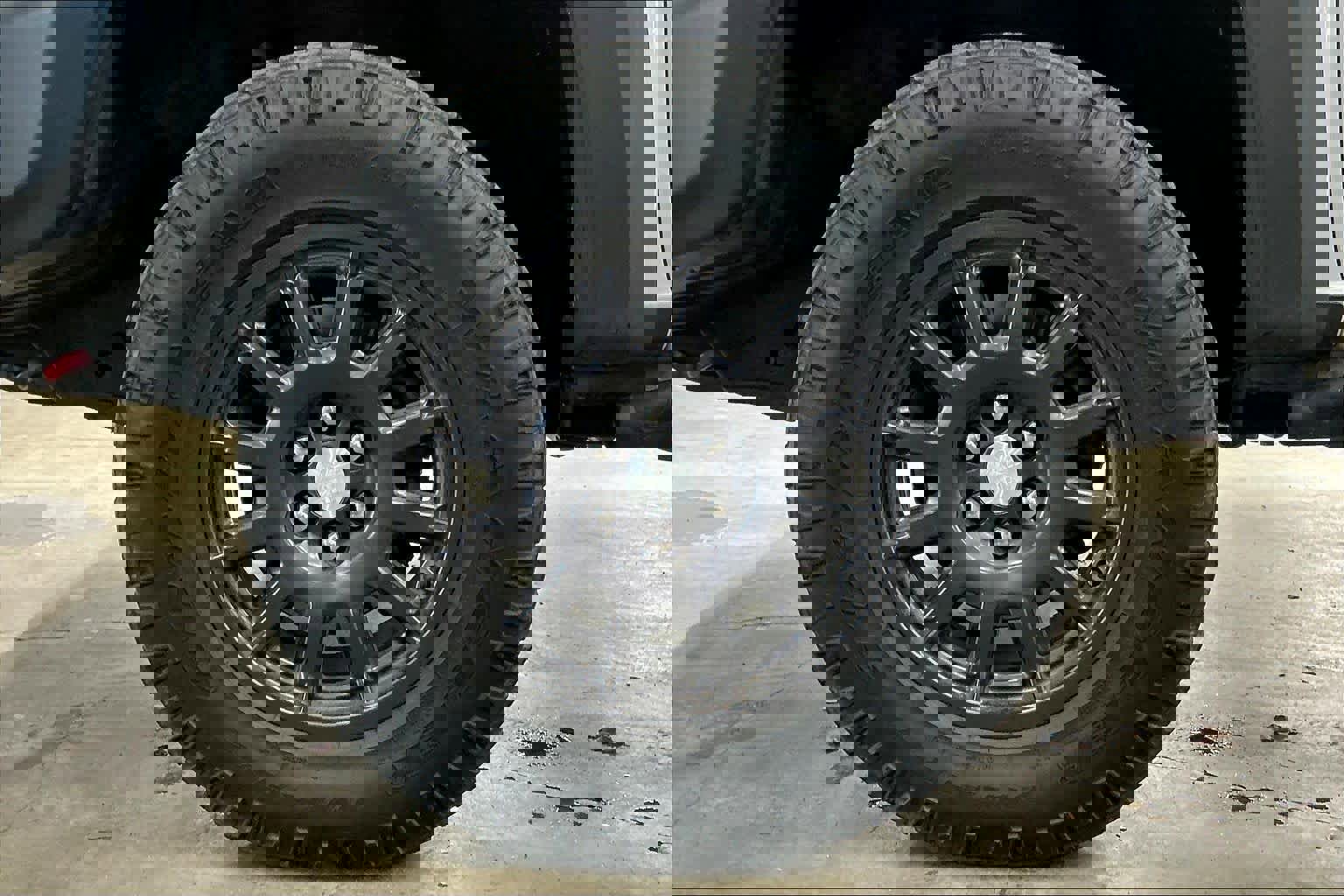 Used 2021 Chevrolet Colorado ZR2 w/ Colorado ZR2 Bison Edition image 12