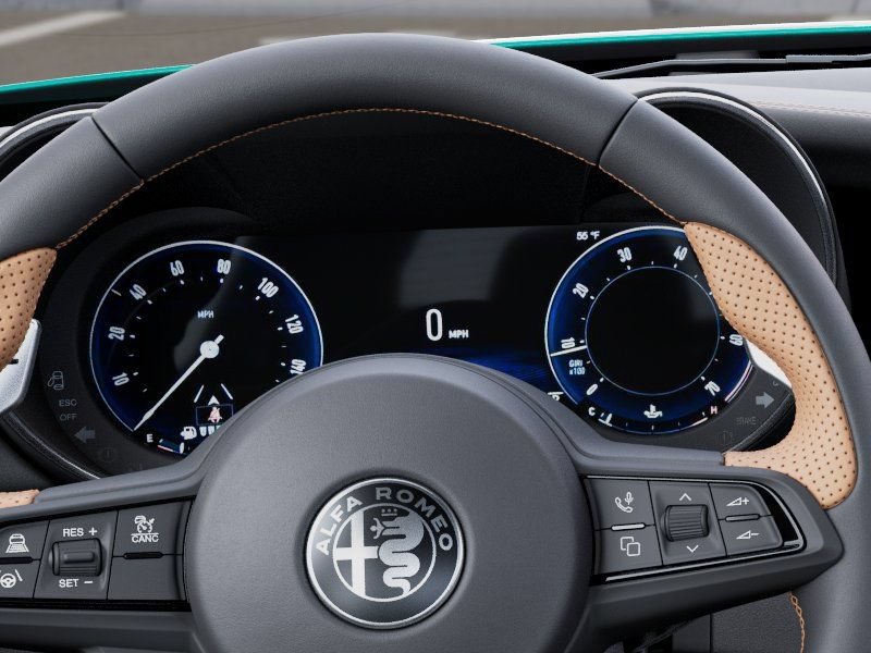 New 2025 Alfa Romeo Giulia w/ Driving Assist Package RWD image 18