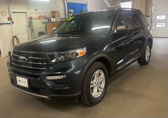 Certified 2023 Ford Explorer XLT w/ Equipment Group 202A image 1