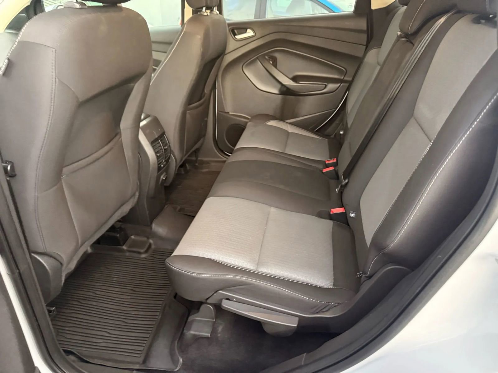 Used 2018 Ford Escape SE image 20
