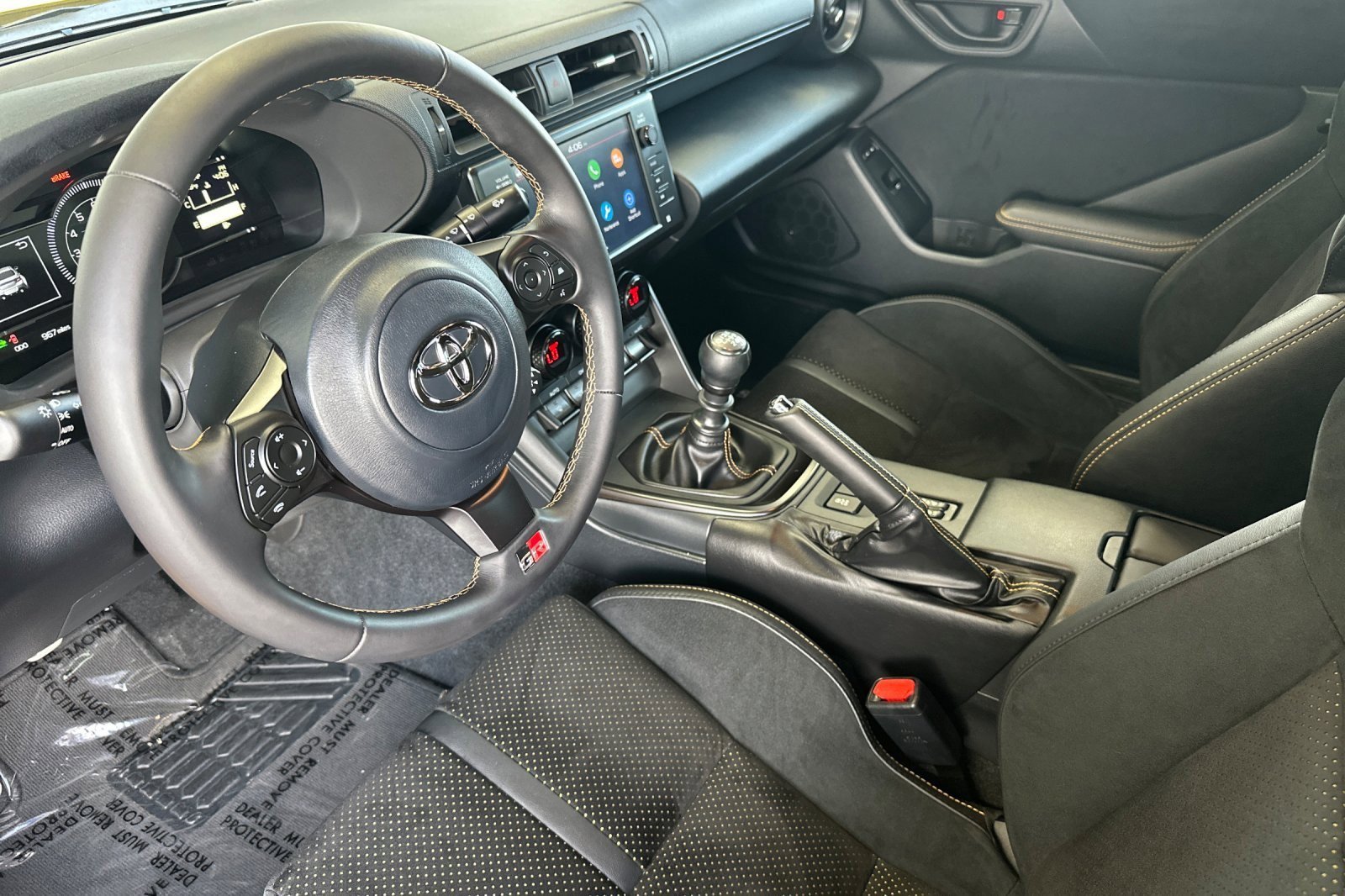 Certified 2026 Toyota GR86 YUZU Limited RWD image 9