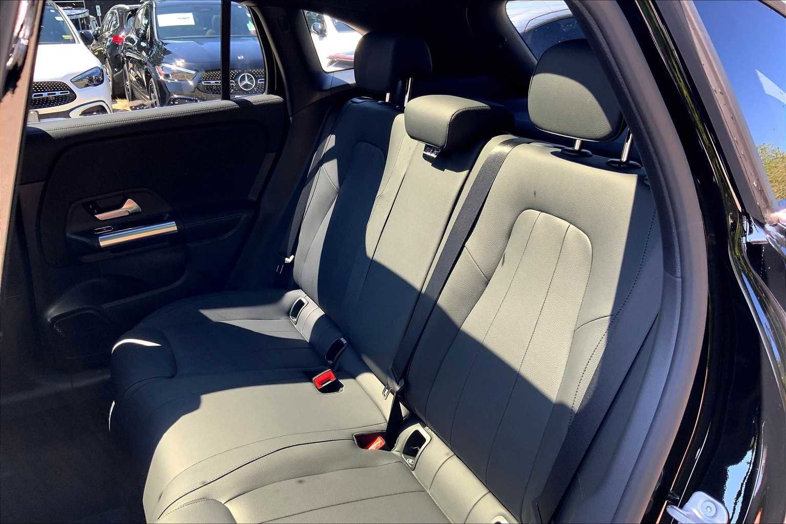 Certified 2026 Mercedes-Benz GLA 250 4MATIC image 13