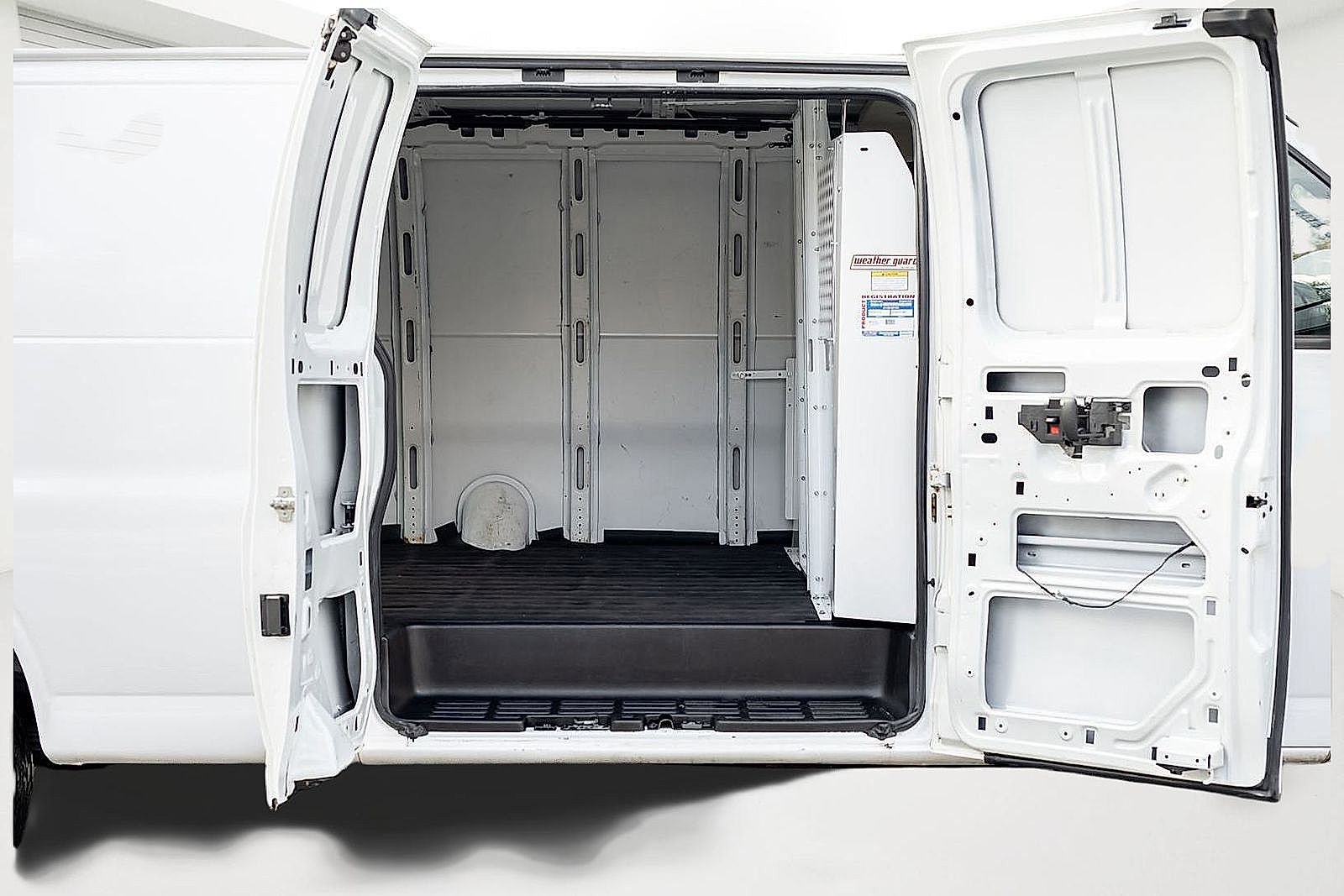 Certified 2022 Chevrolet Express 2500 Extended w/ Driver Convenience Package image 19