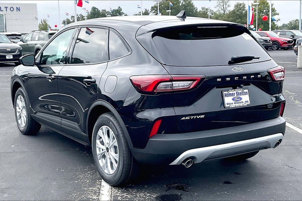 New 2026 Ford Escape Active image 3