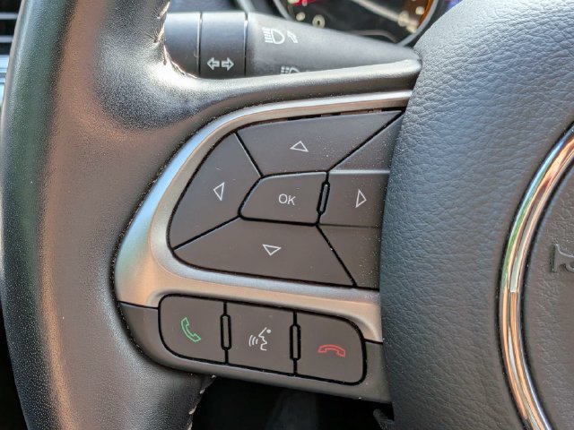 Used 2021 Jeep Compass Latitude w/ Sun and Sound Group AWD/4WD image 29