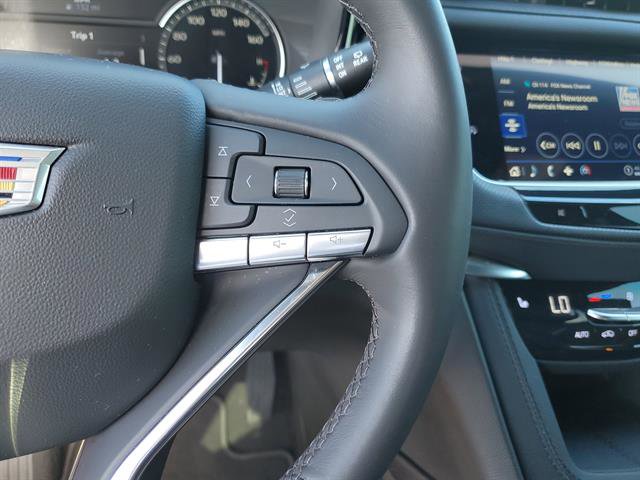 Used 2024 Cadillac XT6 Luxury FWD image 46