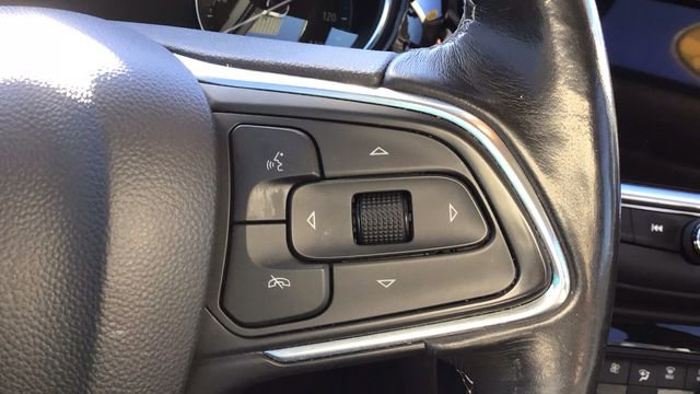 Used 2020 Buick Encore GX Essence w/ Experience Buick Package image 21