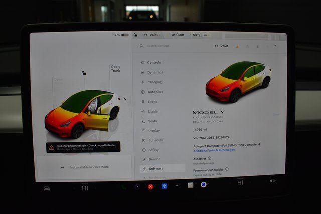 Used 2025 Tesla Model Y Long Range image 21