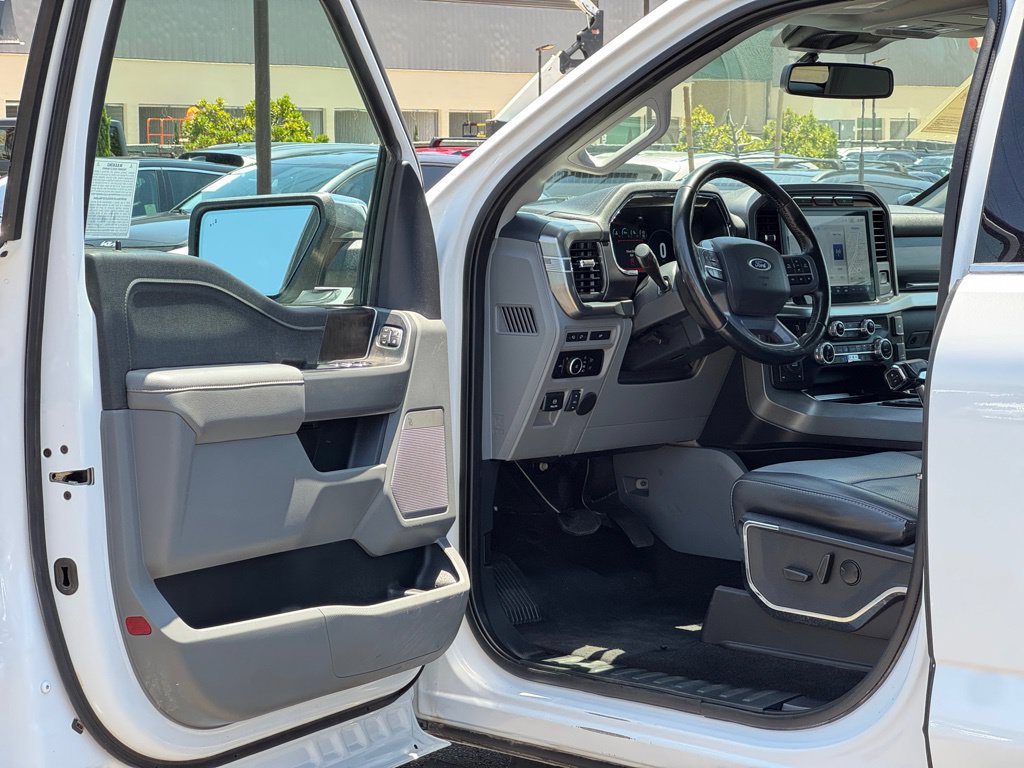 Used 2023 Ford F150 Lariat AWD/4WD image 8
