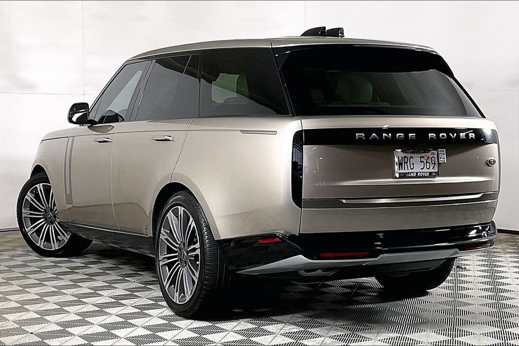 Used 2023 Land Rover Range Rover SE AWD/4WD image 13