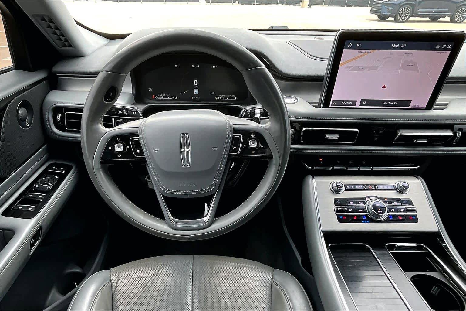 Used 2020 Lincoln Aviator Reserve w/ Equipment Group 201A RWD image 6