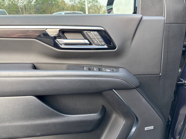 Used 2025 Chevrolet Tahoe Premier RWD image 22