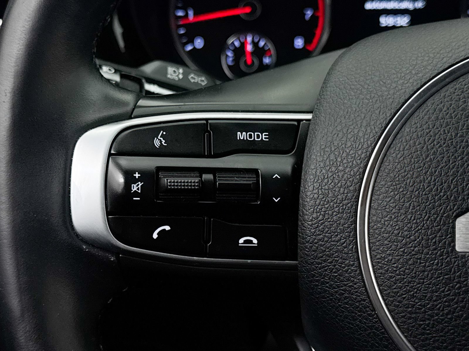 Certified 2022 Kia K5 GT-Line FWD image 34