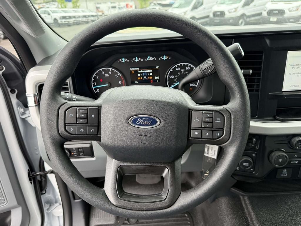 New 2026 Ford F350 XL w/ FX4 Off-Road Package AWD/4WD image 17