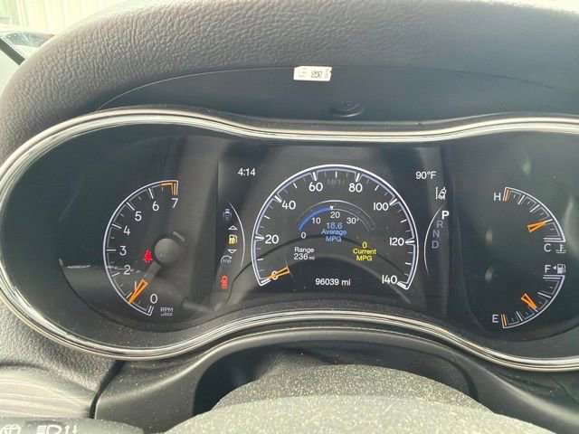 Used 2021 Jeep Grand Cherokee Limited w/ Premium Lighting Group AWD/4WD image 12