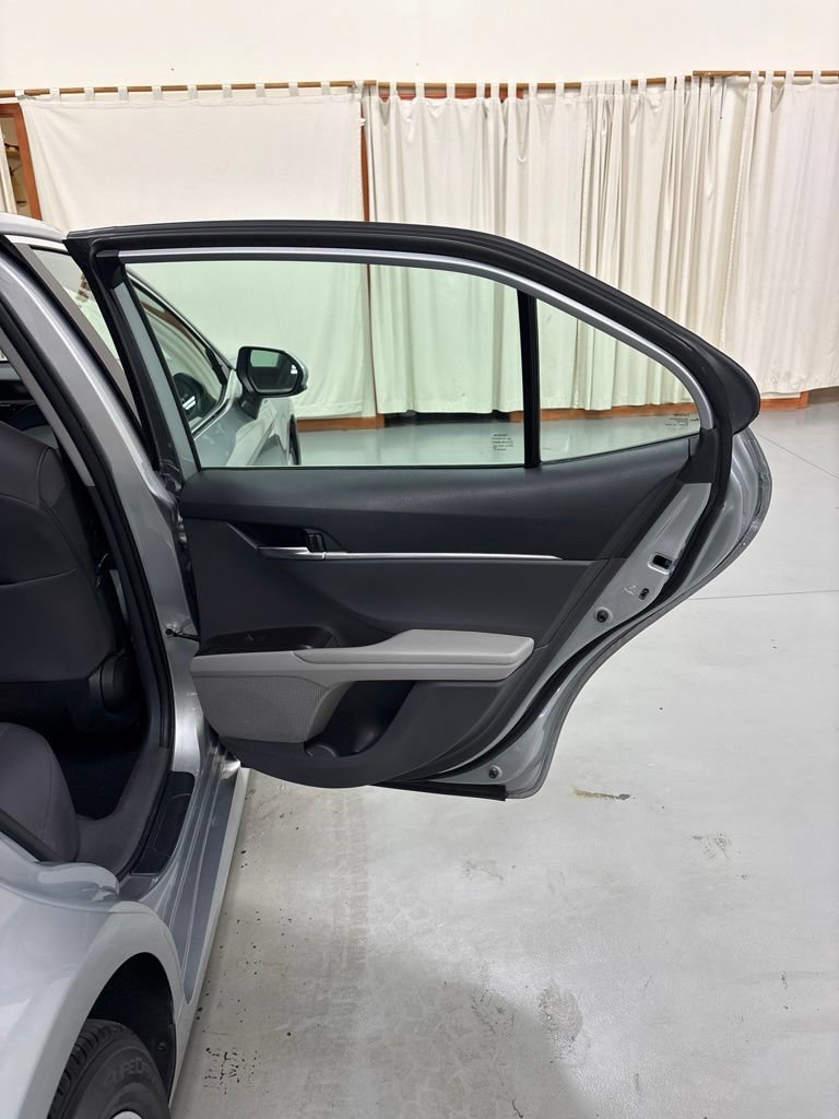 Used 2024 Toyota Camry LE FWD image 27