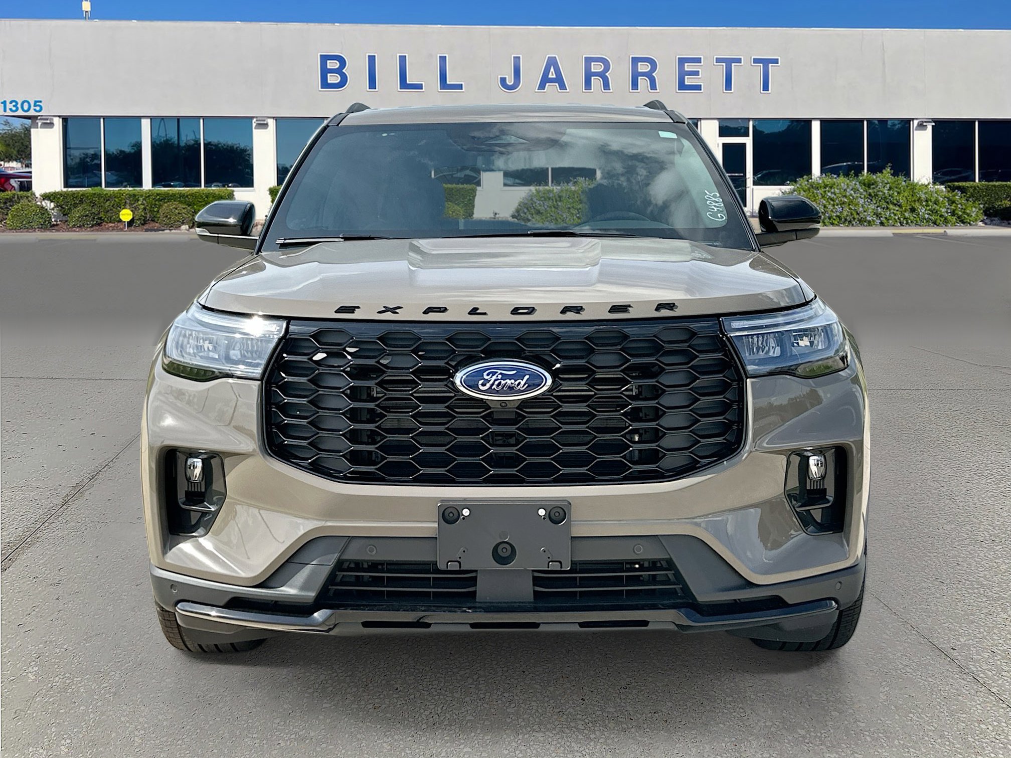 New 2026 Ford Explorer ST-Line w/ ST-Line Street Pack RWD image 2