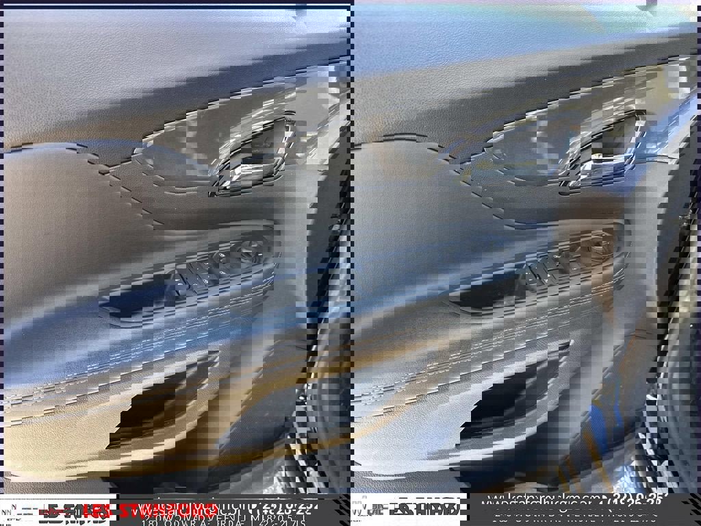 Used 2022 Buick Encore Preferred w/ Safety Package image 16