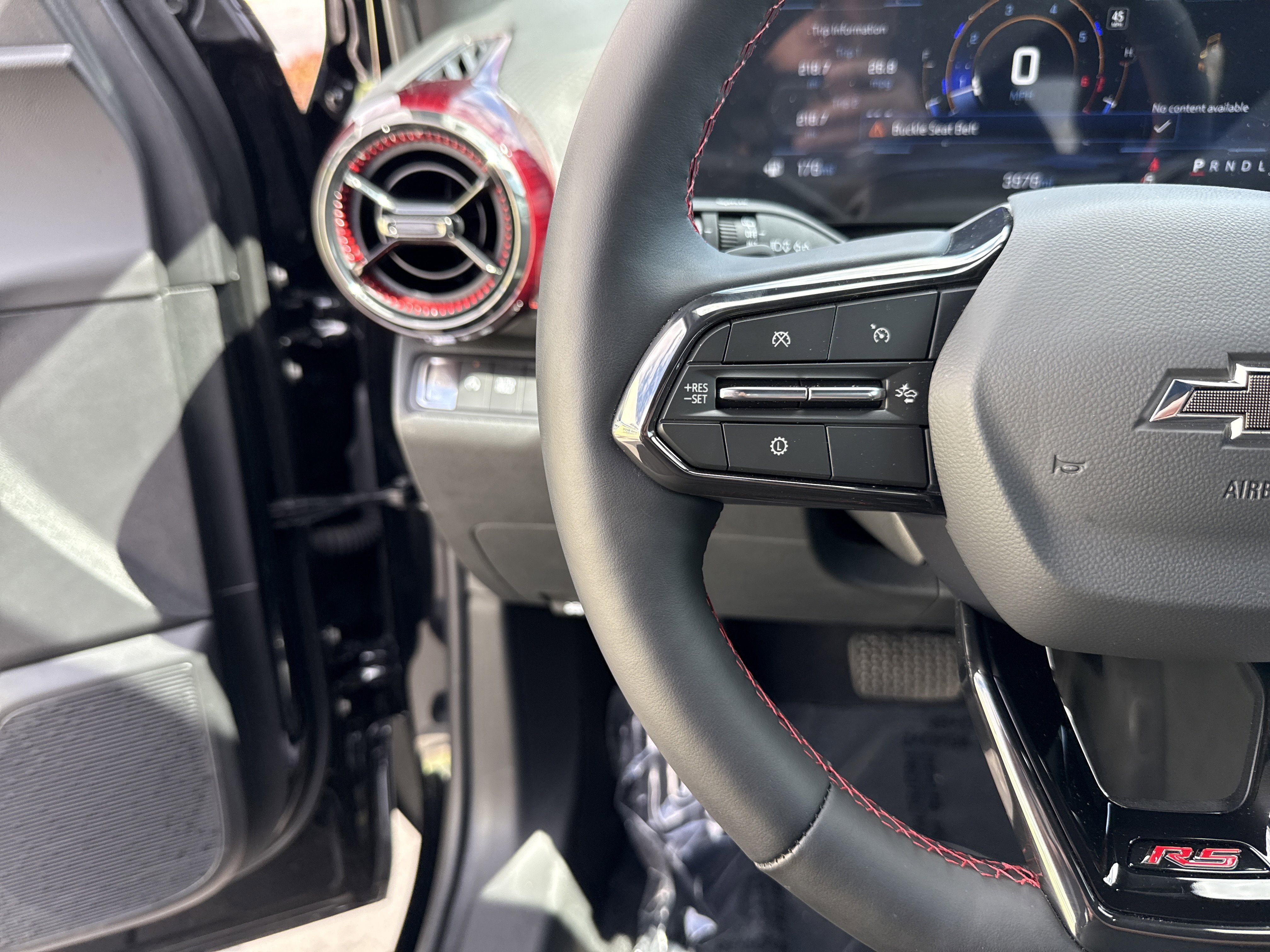 Used 2026 Chevrolet Equinox RS w/ Safety and Technology Package image 19