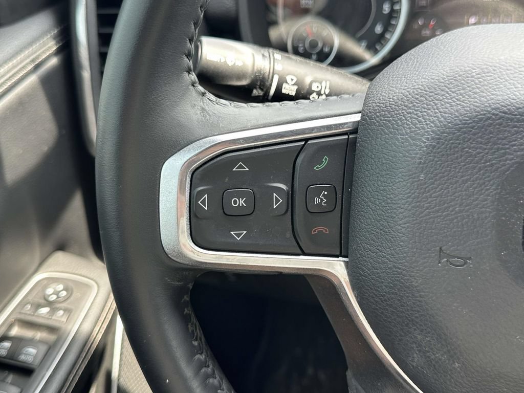 Used 2023 RAM 1500 Laramie AWD/4WD image 22