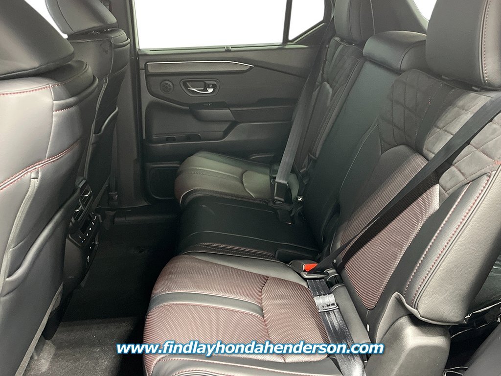 New 2026 Honda Pilot Black Edition image 25