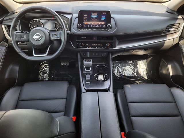 Used 2024 Nissan Rogue SV w/ SV Premium Package image 21